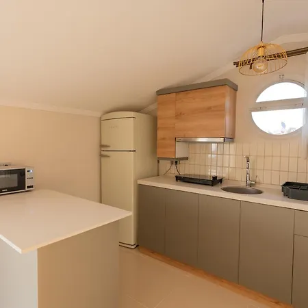 Soul House Aparthotel 4*