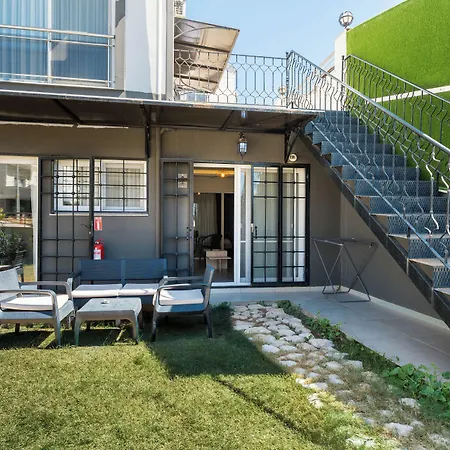 Soul House Aparthotel 4*